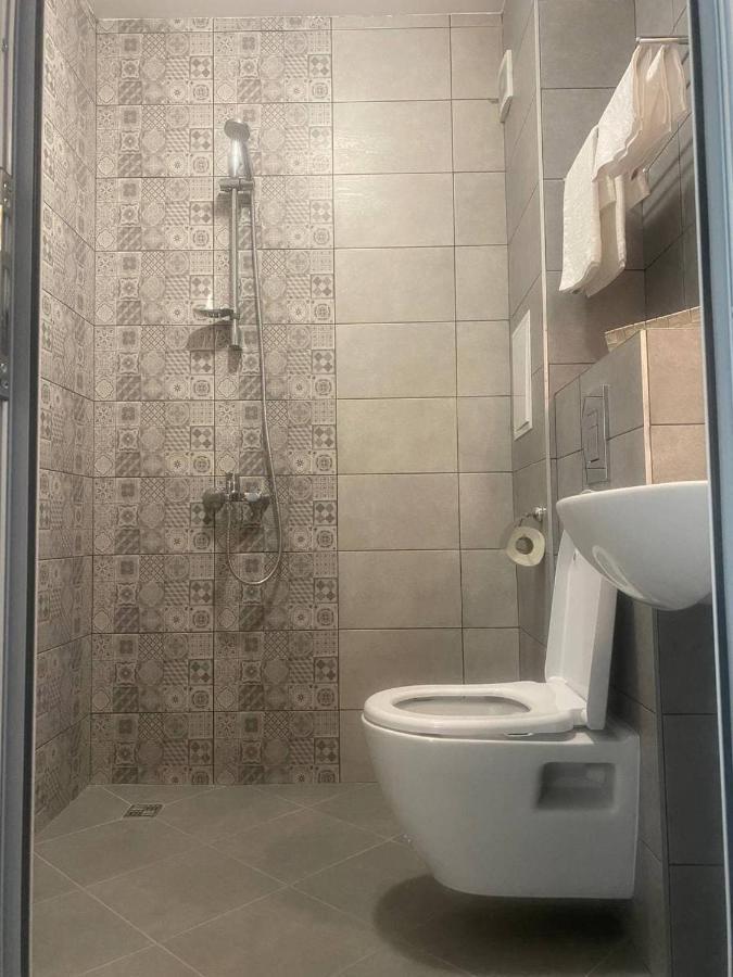 Апартаменти За Гости "Екатерина" Guest Apartments "Ekaterina" Burgas Exteriör bild