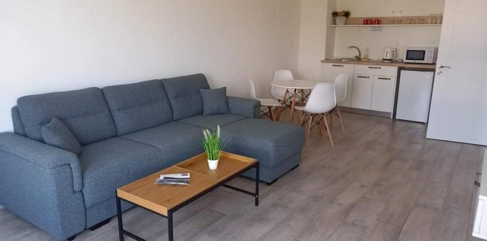 Апартаменти За Гости "Екатерина" Guest Apartments "Ekaterina" Burgas Exteriör bild